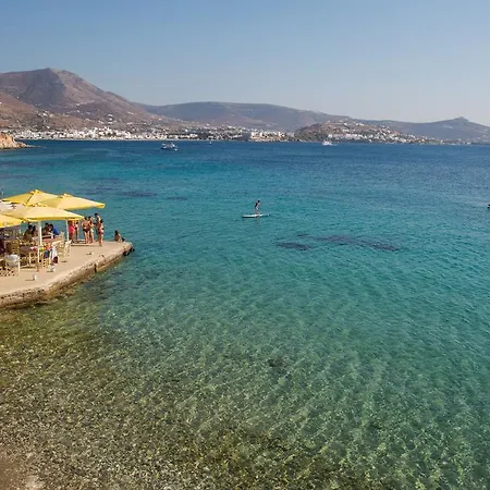 Petalides アパート パロス島